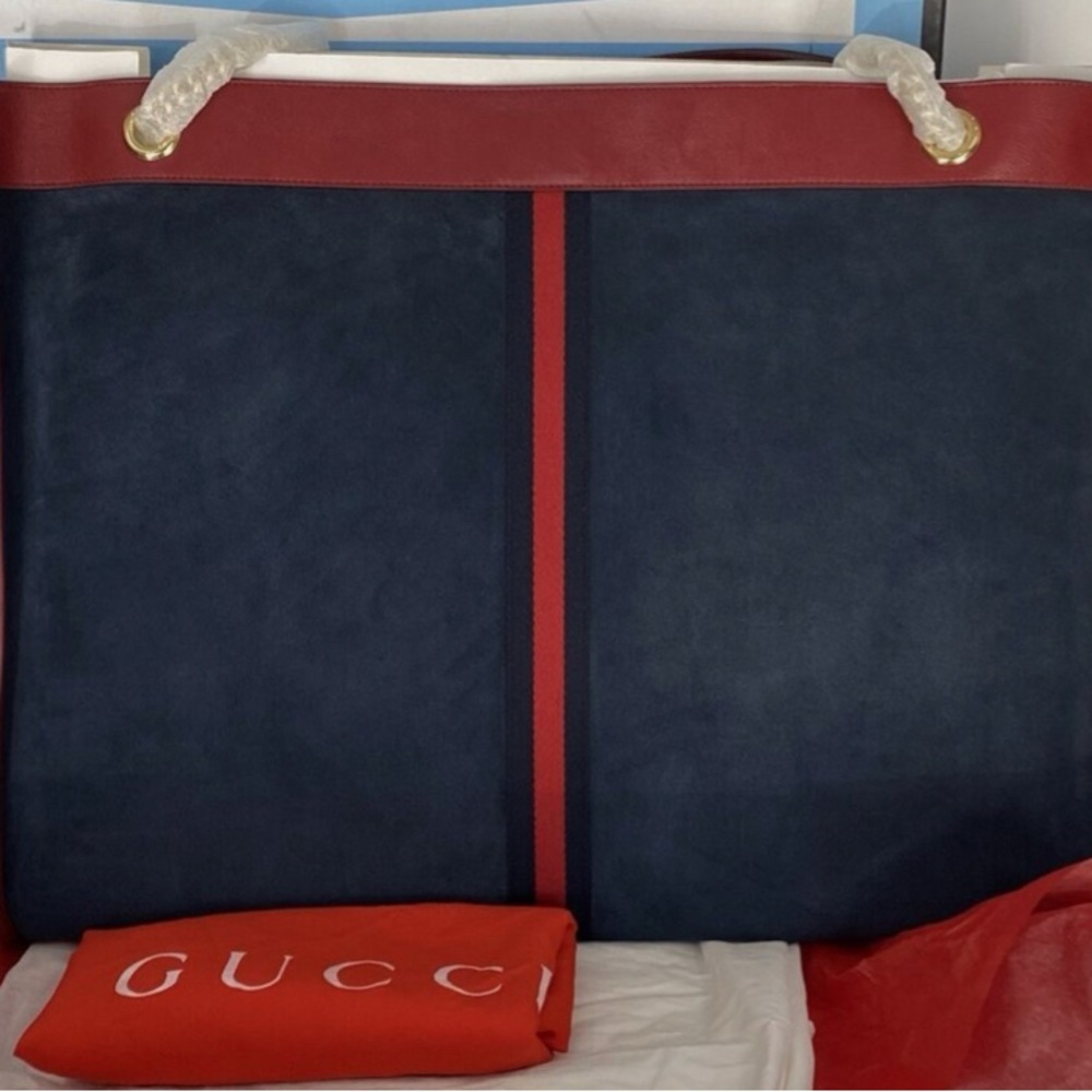 Suede Calfskin Maxi Rajah Chain Tote New Blue Romantic Cherry Chain - Picture 3 of 7